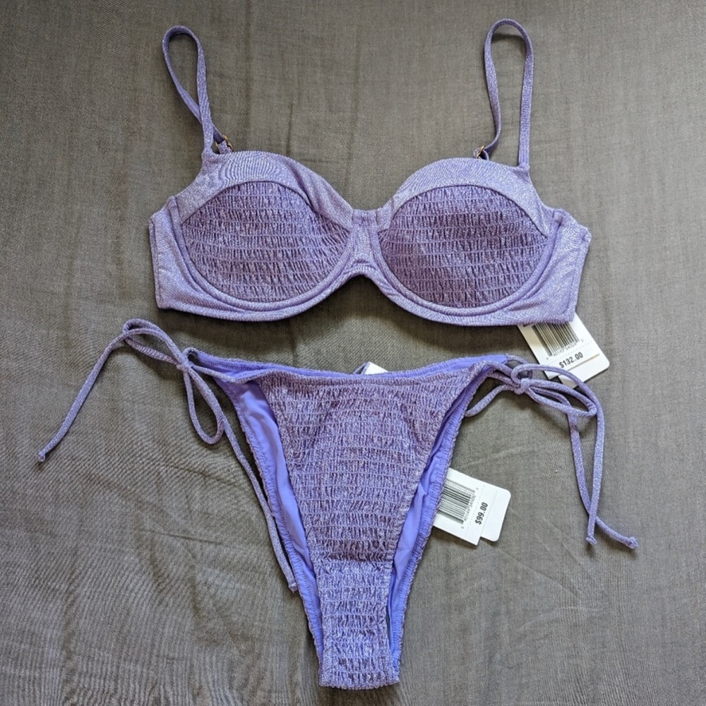 L*SPACE β
Shimmer Bikini - Picture 12 of 13